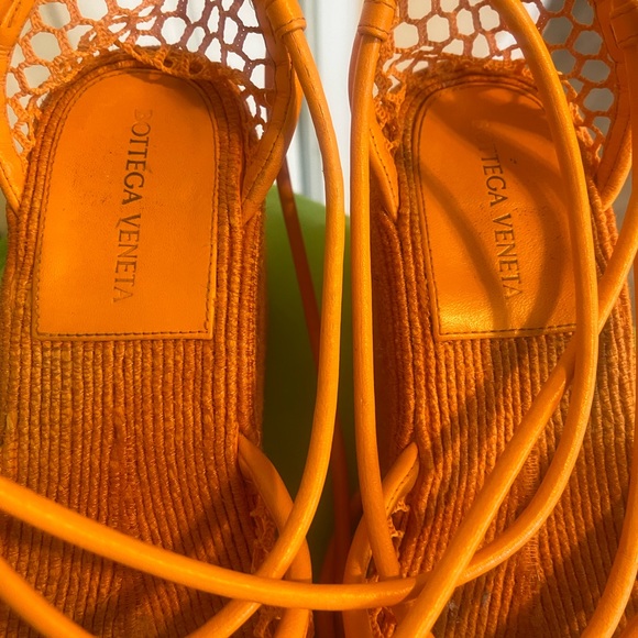 Bottega Veneta Orange Stretch Net Lace-Up Heels EU 38 - Picture 4 of 12